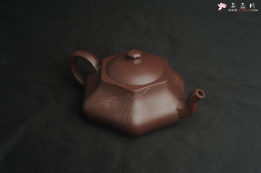 紫砂壶图片：美壶特惠 精致老紫泥六方福缘壶 茶人醉爱 - 美壶网