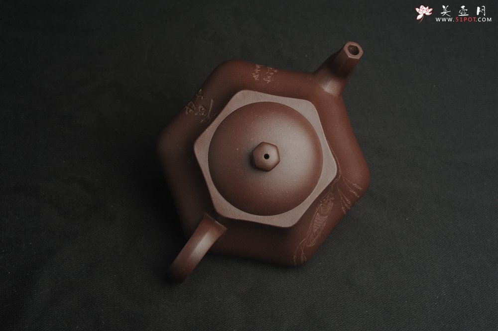 紫砂壶图片：美壶特惠 精致老紫泥六方福缘壶 茶人醉爱 - 美壶网