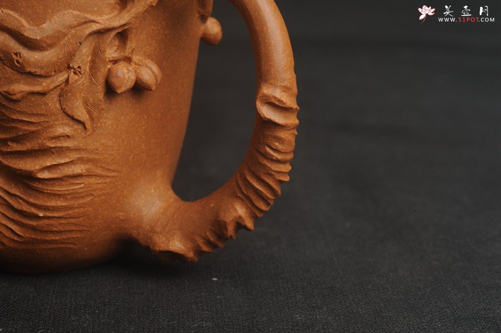 紫砂壶图片：潜力股赵老师 优质黄降坡泥 全手工金猴桃杯 主人杯 - 美壶网