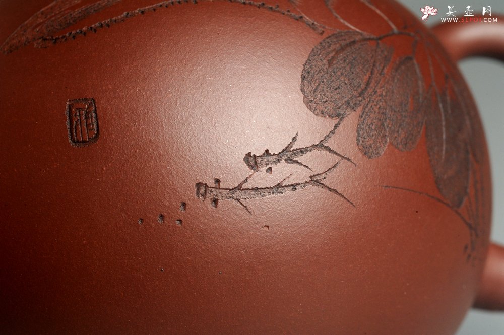 紫砂壶图片：美壶特惠 精致荷风十里优质紫泥西施 装饰田园荷叶游鱼之乐特文气 茶人醉爱 - 美壶网