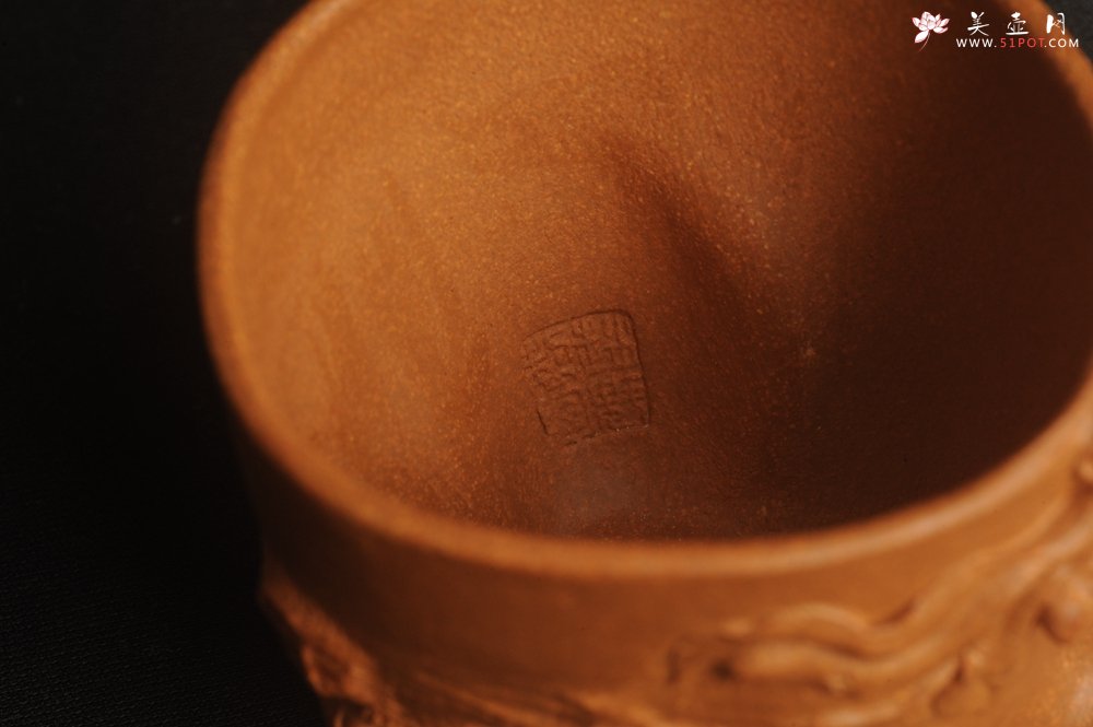 紫砂壶图片：潜力股赵老师 优质黄降坡泥 全手工金猴桃杯 主人杯 - 美壶网