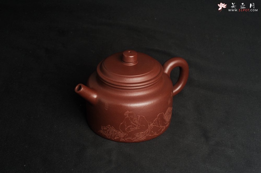 紫砂壶图片：油润黄龙山4号深井红皮龙 全手工德中壶 做工特好 装饰庄周梦蝶图 特文气 - 美壶网