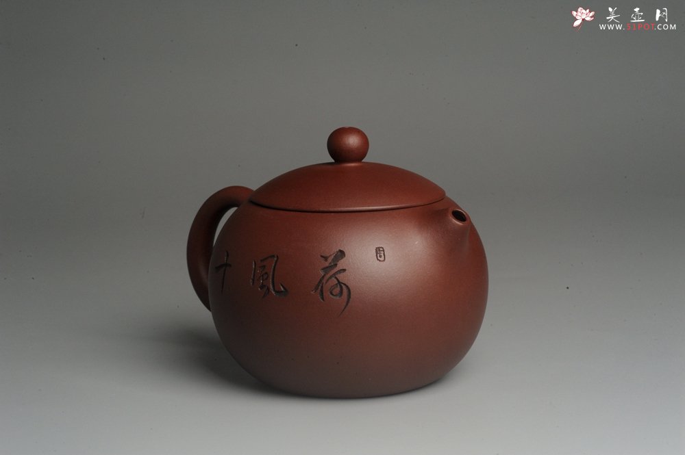 紫砂壶图片：美壶特惠 精致荷风十里优质紫泥西施 装饰田园荷叶游鱼之乐特文气 茶人醉爱 - 美壶网