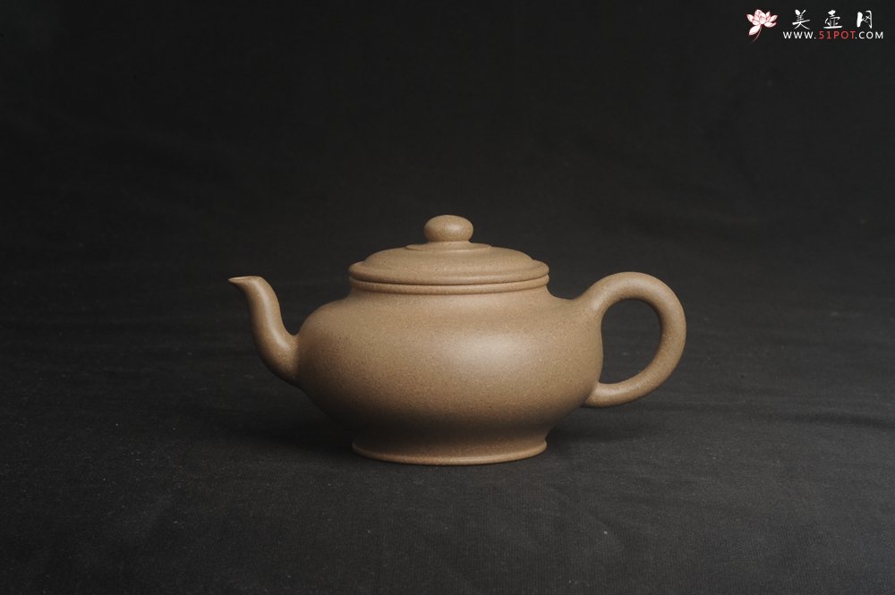 紫砂壶图片：特好高温本山老段泥 全手工高虚扁紫砂茶壶 - 美壶网