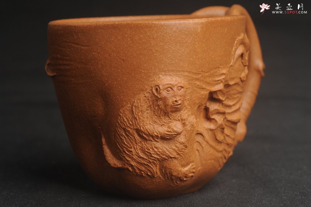 紫砂壶图片：潜力股赵老师 优质黄降坡泥 全手工金猴桃杯 主人杯 - 美壶网