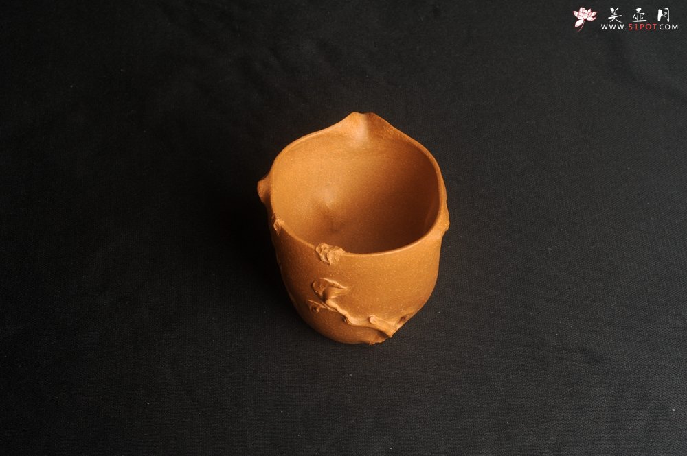 紫砂壶图片：美杯特惠 潜力股赵老师 全手工老黄段泥公道杯 贴页灵动 - 美壶网