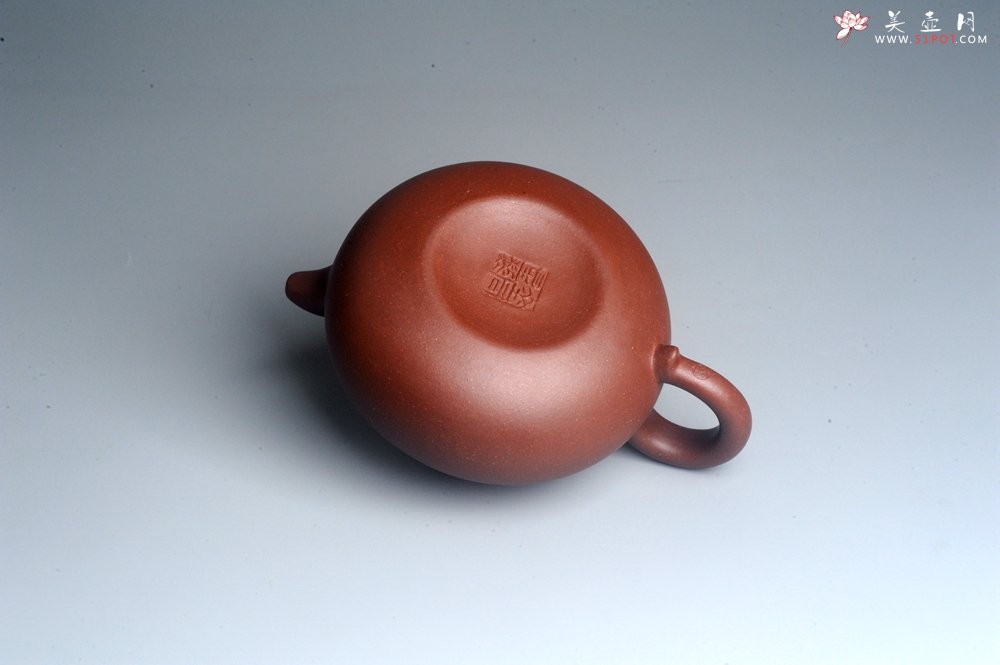 紫砂壶图片：油润底曹青 全手工仿古壶 深得老味 做工灰常好 请君细品 作品说话 - 美壶网