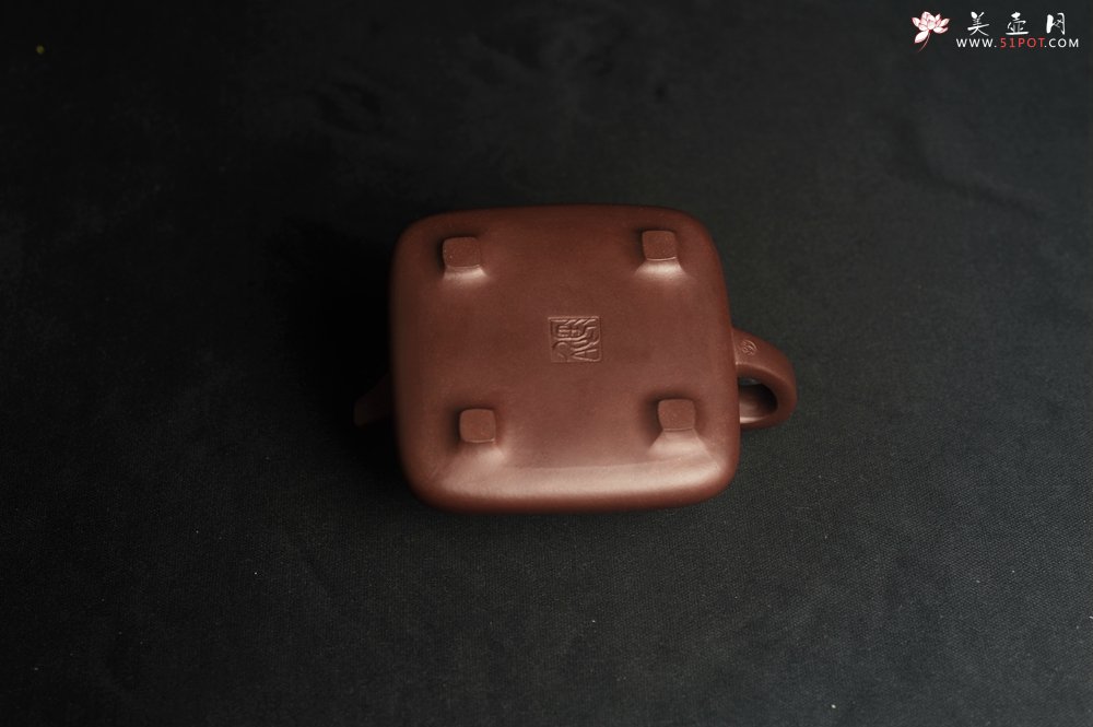 紫砂壶图片：美壶特惠  林旭陶 精致全手工混方石瓢  装饰人物特文气 阳羡有蜀意,东坡爱此居 - 美壶网