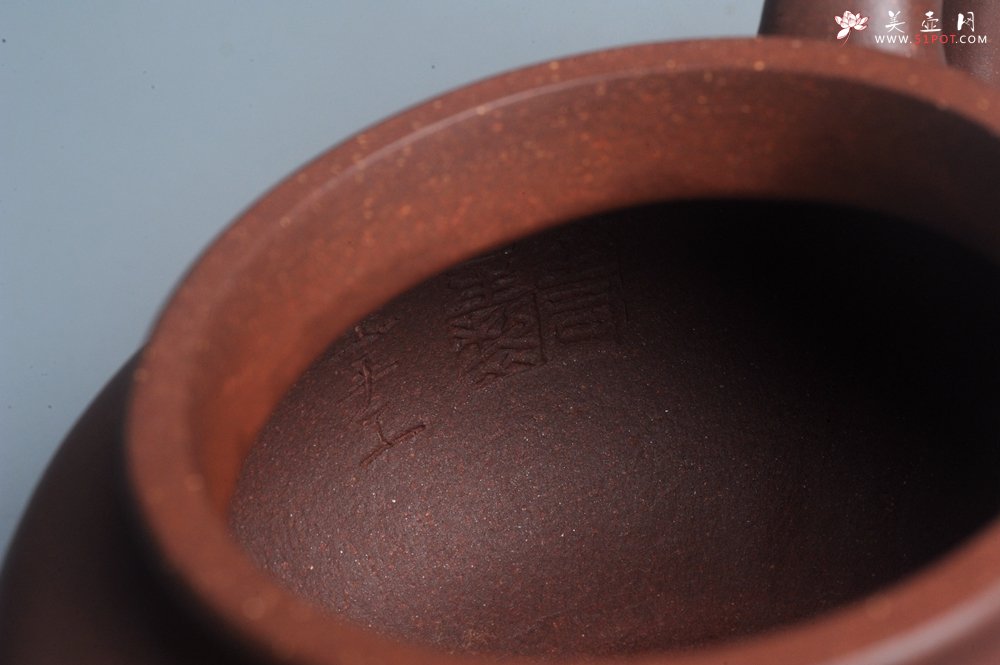 紫砂壶图片：油润底曹青 全手工仿古壶 深得老味 做工灰常好 请君细品 作品说话 - 美壶网