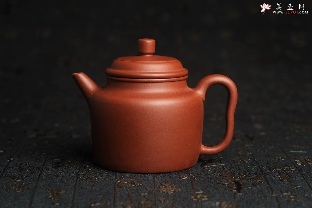紫砂壶图片：美壶特惠 精致老清水泥高德中茶壶 茶人醉爱 - 美壶网