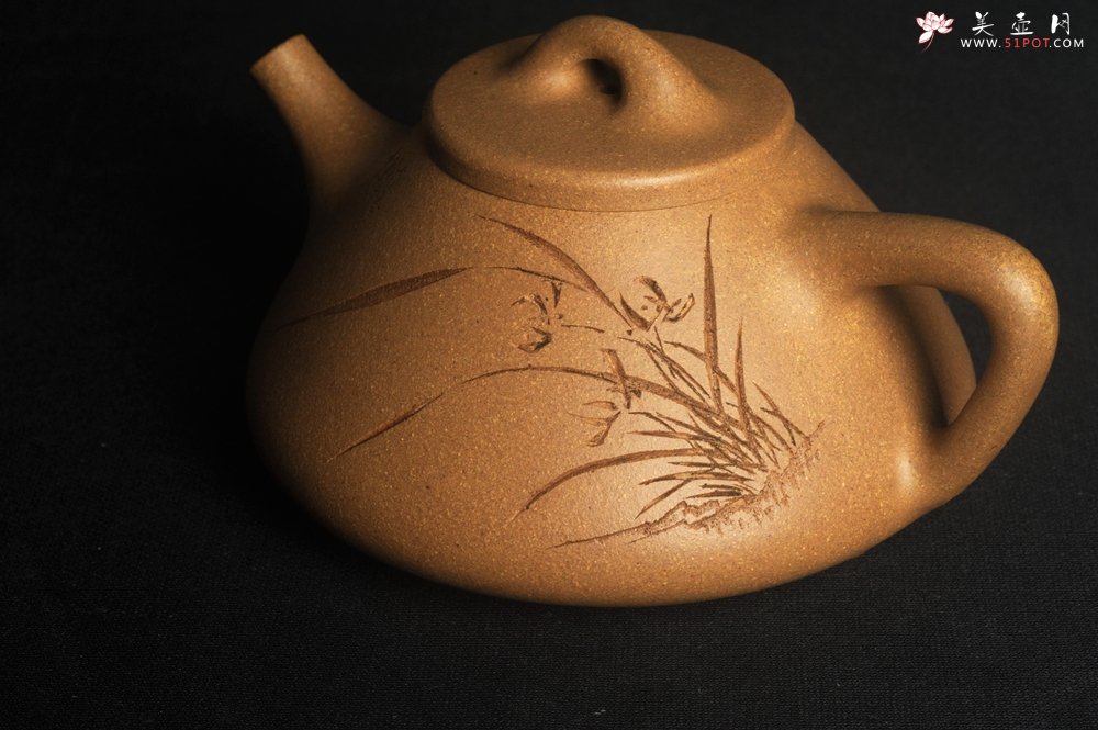 紫砂壶图片：美壶特惠 特精致老黄段子冶石瓢 装饰兰草图 特文气 - 美壶网
