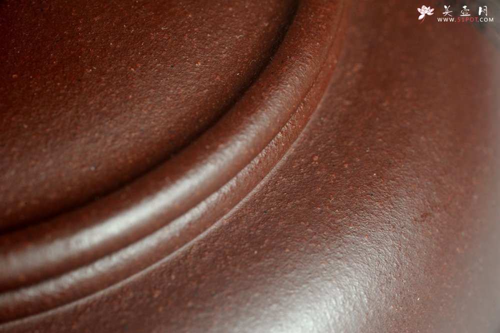 紫砂壶图片：潜力股周小培老师 4号井深井红皮龙 全手工过桥井栏壶 浩然养素 - 美壶网