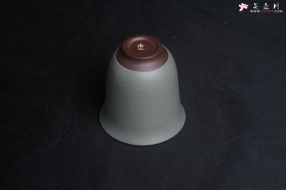 紫砂壶图片：美杯特惠 精致枯枝鸟文气主人杯 茶杯 茶人醉爱 - 美壶网