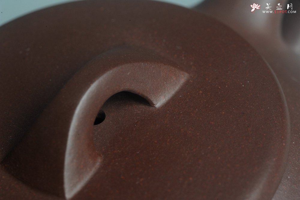 紫砂壶图片：美壶特惠 精致紫泥扁石瓢茶壶 - 美壶网