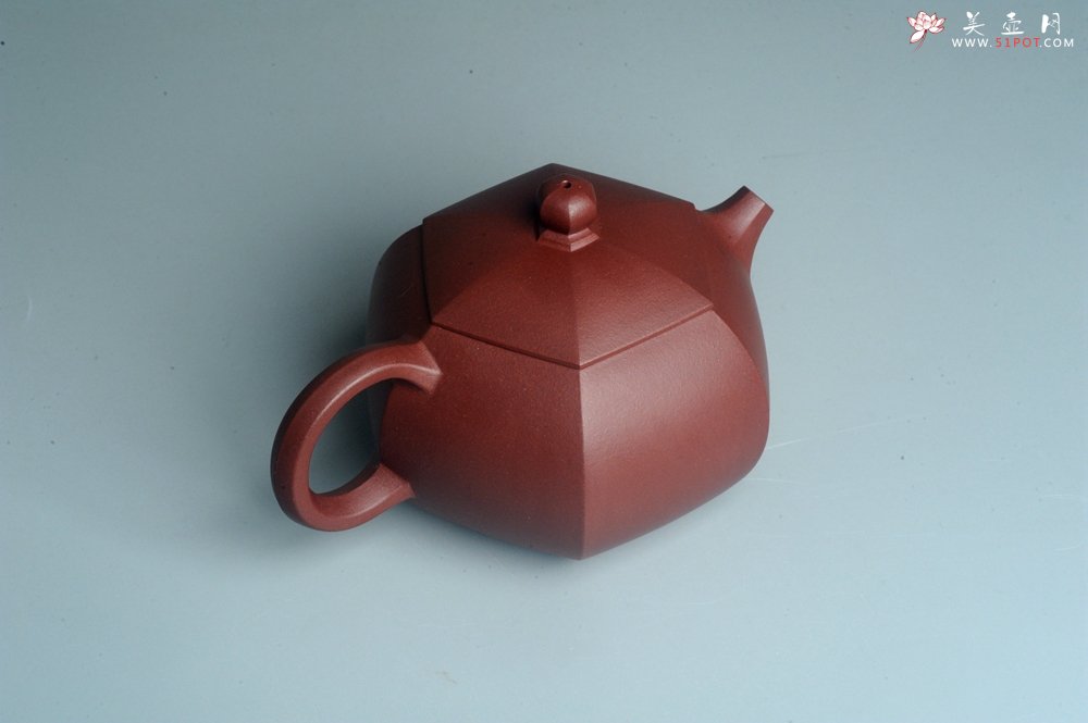 紫砂壶图片：美壶特惠 潜力股凌晨 全手工紫红泥六方西施壶 - 美壶网