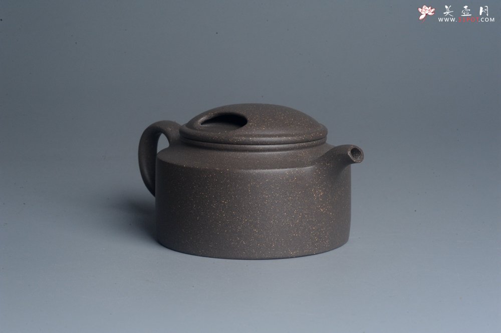 紫砂壶图片：美壶特惠 精致青段牛盖井栏茶壶 茶人醉爱 - 美壶网