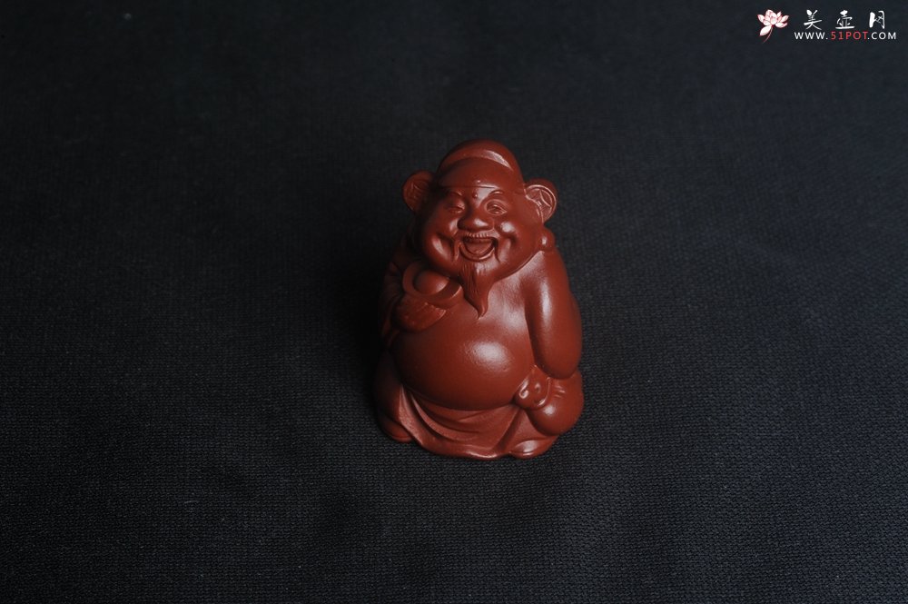 紫砂壶图片：美宠特惠 精致大红袍朱泥手把件财主 财神 摆件茶宠 高5cm - 美壶网