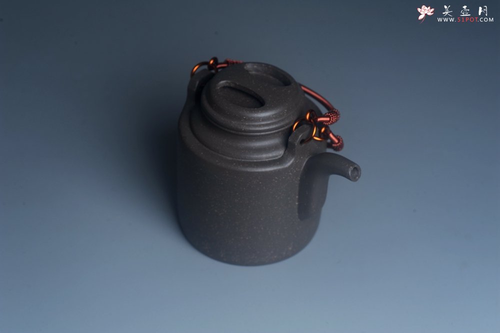 紫砂壶图片：美壶特惠 精致青段洋桶壶 清茶品日月 老酒醉人生 - 美壶网