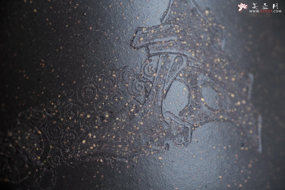 紫砂壶图片：美壶特惠 精致青段洋桶壶 清茶品日月 老酒醉人生 - 美壶网