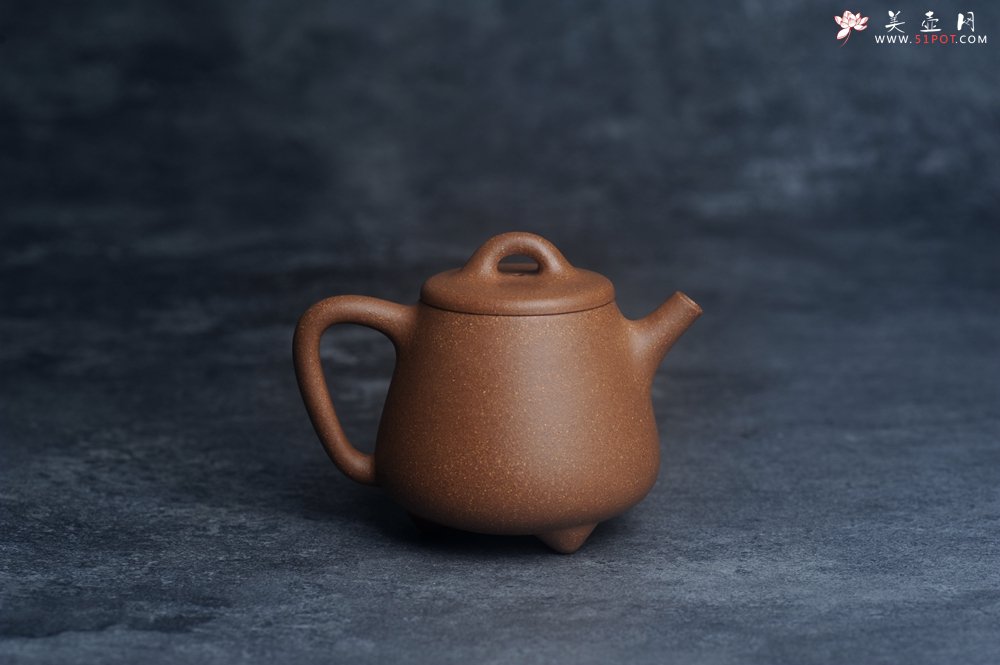 紫砂壶图片：美壶特惠 潜力股王静然 精致老段泥高石瓢 泥绘梅花鹿 特文气 呦呦鹿鸣食野之苹 - 美壶网