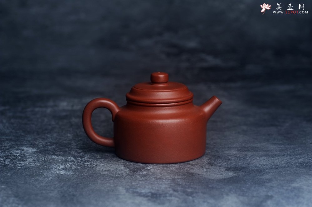紫砂壶图片：油润老清水泥全手工小品德中壶 特实用文气 - 美壶网