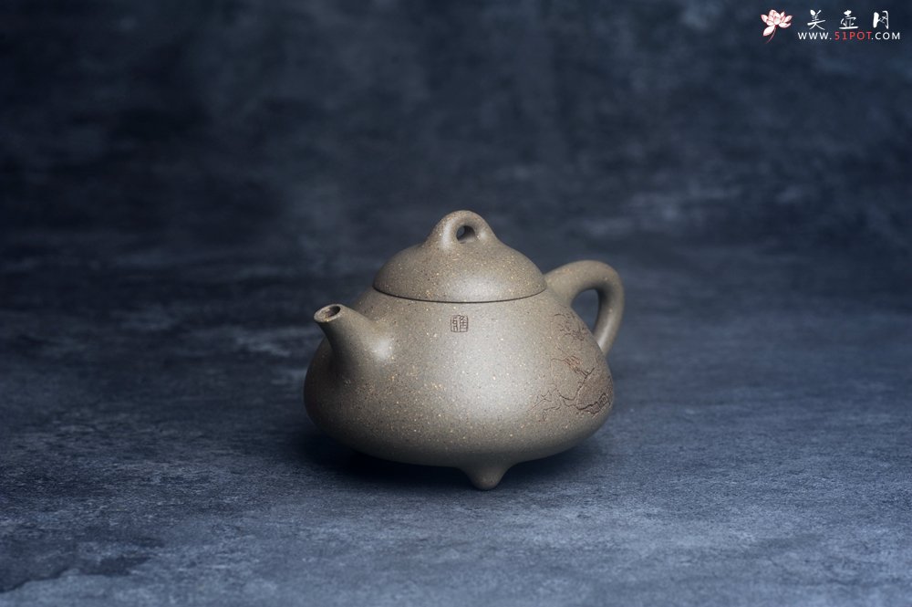 紫砂壶图片：美壶特惠 美壶网特供限量极品高温四号井老青段 精工乳瓢茶壶 装饰人物 特文气 - 美壶网