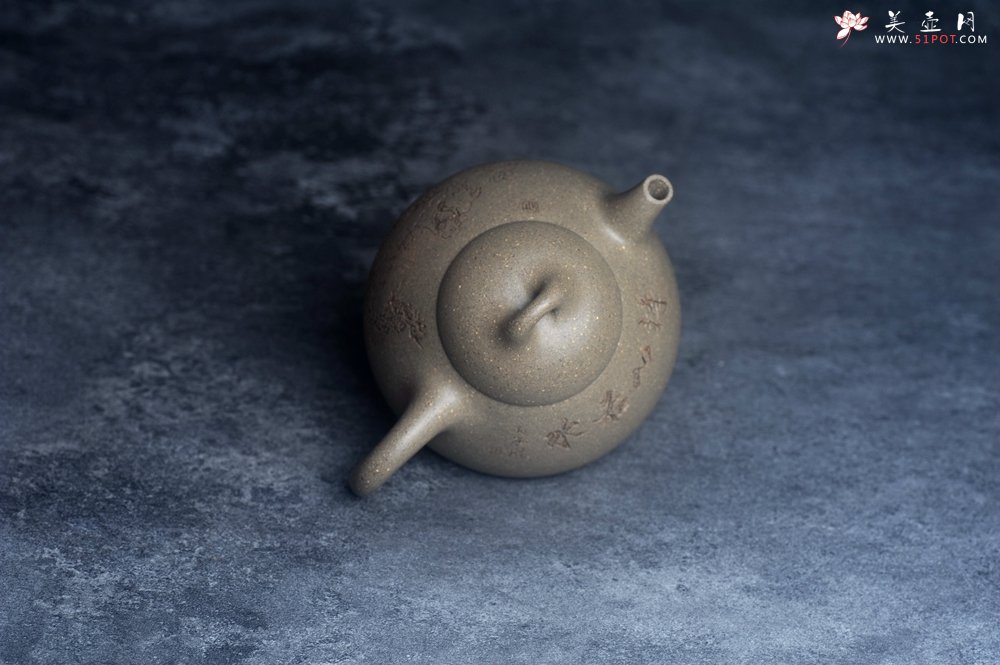 紫砂壶图片：美壶特惠 美壶网特供限量极品高温四号井老青段 精工乳瓢茶壶 装饰人物 特文气 - 美壶网