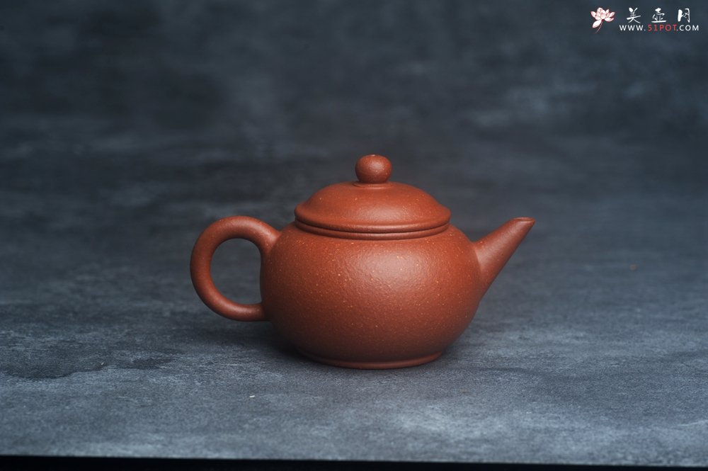 紫砂壶图片：美壶特惠 潜力股殷老师全手工特好降坡泥小水平壶 茶人醉爱 - 美壶网