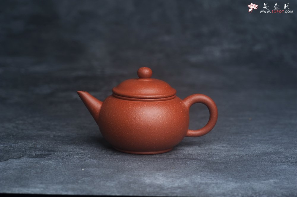 紫砂壶图片：美壶特惠 潜力股殷老师全手工特好降坡泥小水平壶 茶人醉爱 - 美壶网