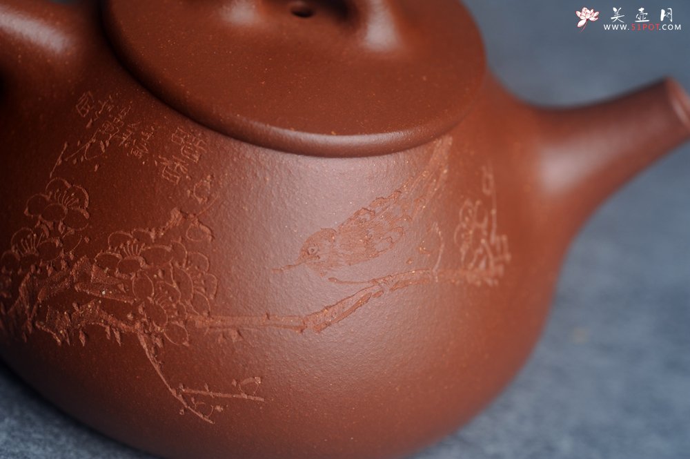 紫砂壶图片：美壶特惠 王老师全手工红降坡合瓢壶230cc 国助工 易轩 杨志超老师刻绘 装饰喜上眉梢特文气 - 美壶网