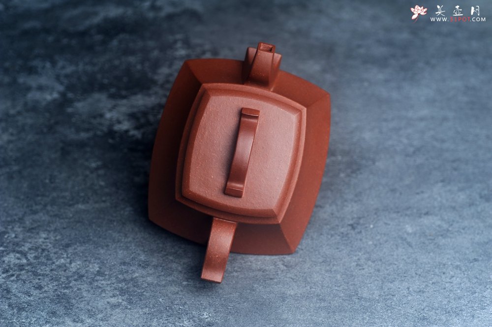 紫砂壶图片：美壶特惠 精致全手工 中槽清腰玉四方壶 - 美壶网