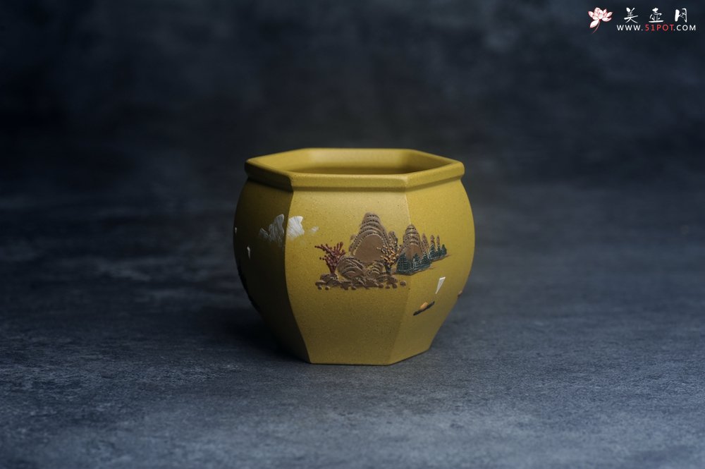 紫砂壶图片：美杯特惠 优质好料黄金段泥好工六方山水主人杯 - 美壶网