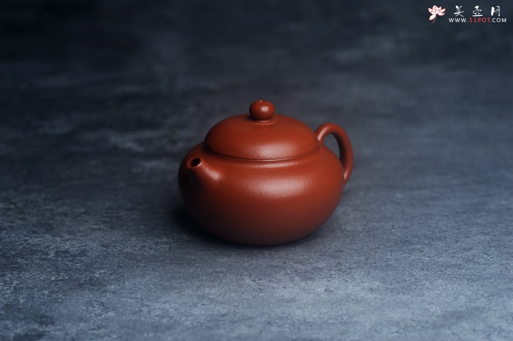 紫砂壶图片：美壶网特惠紫砂壶 马景辉款式手工朱泥西施茶壶 茶人醉爱 - 美壶网