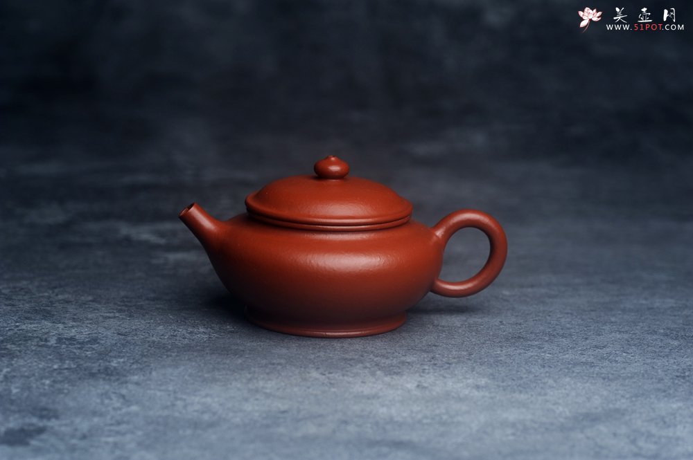 紫砂壶图片：美壶特惠 优质朱泥小扁樱壶 茶人醉爱 - 美壶网