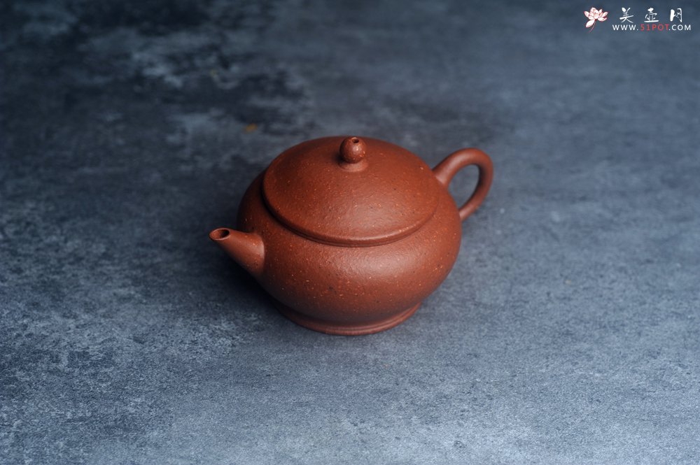 紫砂壶图片：美壶特惠 90年代老料传统老工艺摹古打造 油性十足 铁质丰富 手工摹古水平壶 独孔 已加过滤网 - 美壶网