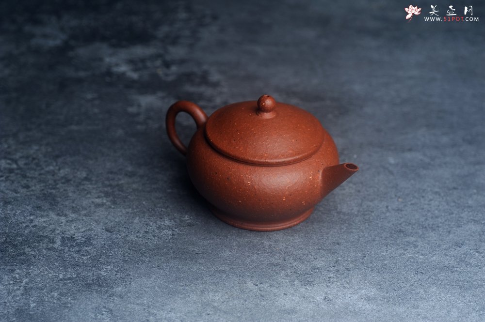 紫砂壶图片：美壶特惠 90年代老料传统老工艺摹古打造 油性十足 铁质丰富 手工摹古水平壶 独孔 已加过滤网 - 美壶网