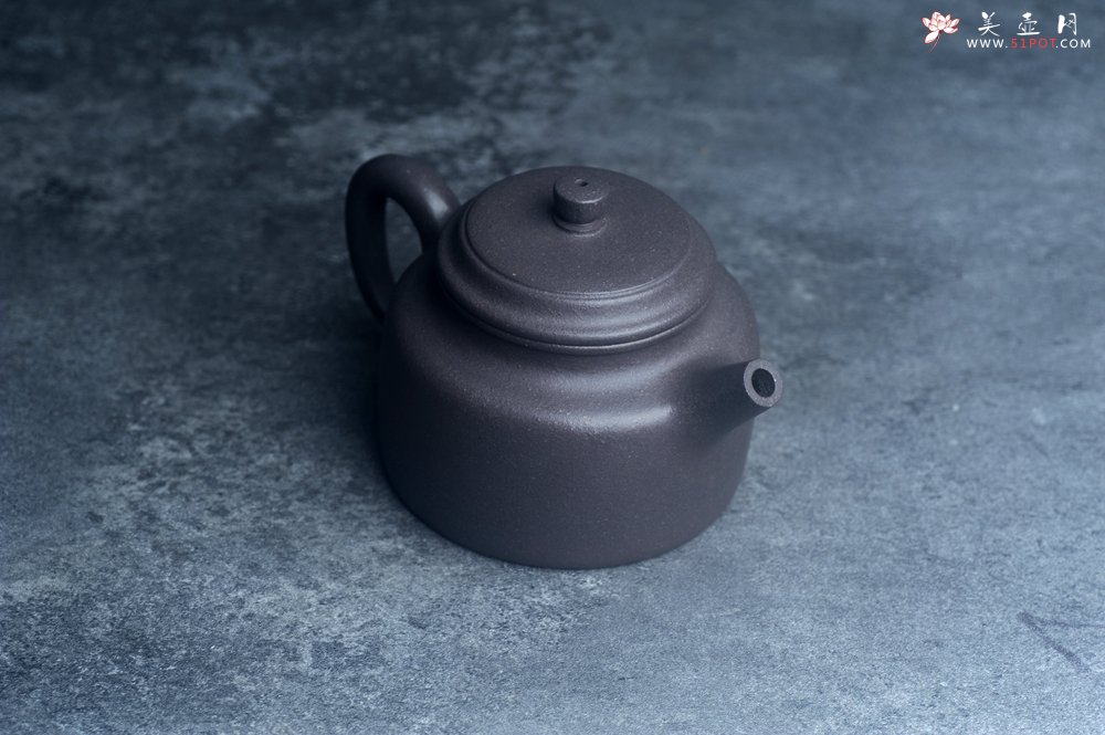 紫砂壶图片：美壶特惠 特好天青泥德中紫砂壶 矿物质丰富 - 美壶网