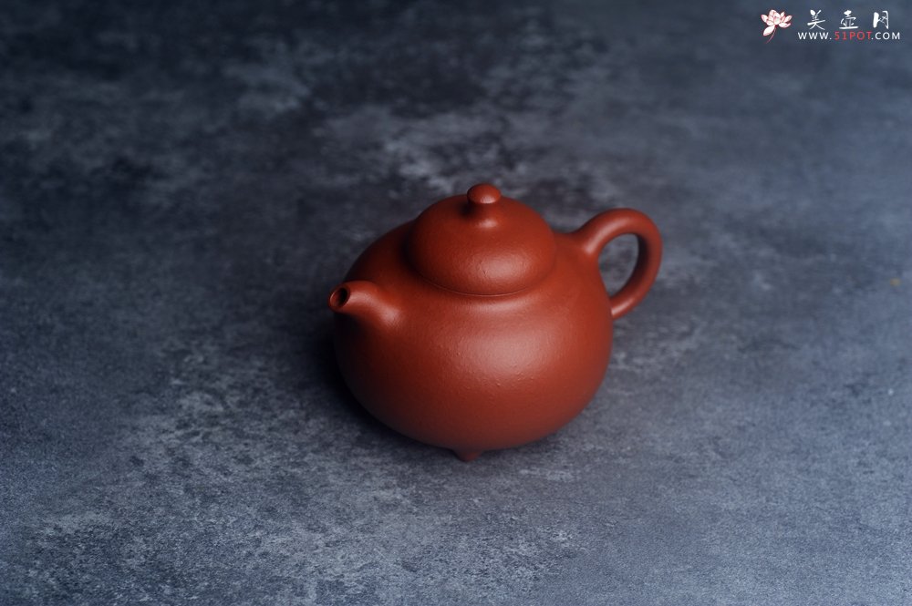 紫砂壶图片：美壶特惠 特好老朱泥三足乳鼎壶 茶人醉爱 - 美壶网