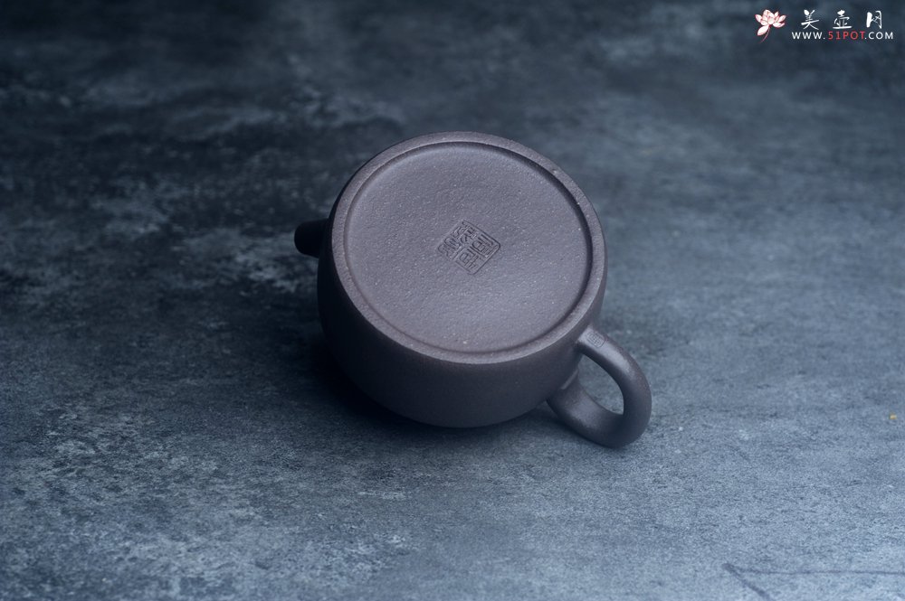 紫砂壶图片：美壶特惠 特好天青泥德中紫砂壶 矿物质丰富 - 美壶网