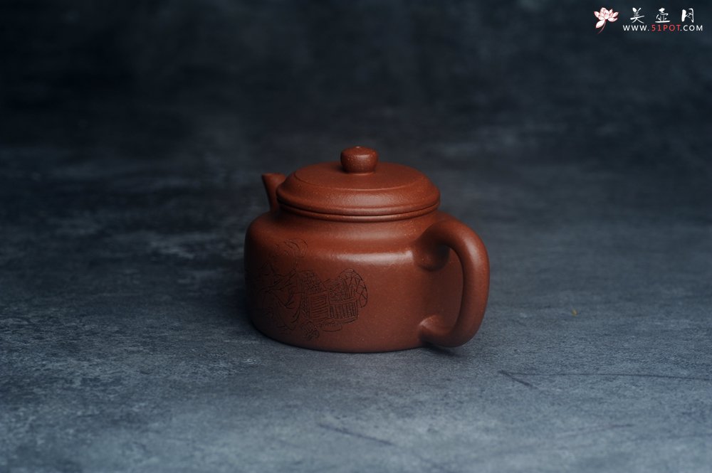 紫砂壶图片：美壶特惠 精致特好降坡泥德中壶 装饰人物特文气 - 美壶网