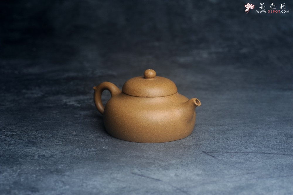 紫砂壶图片：美壶特惠 特好黄金段泥小美壶 - 美壶网