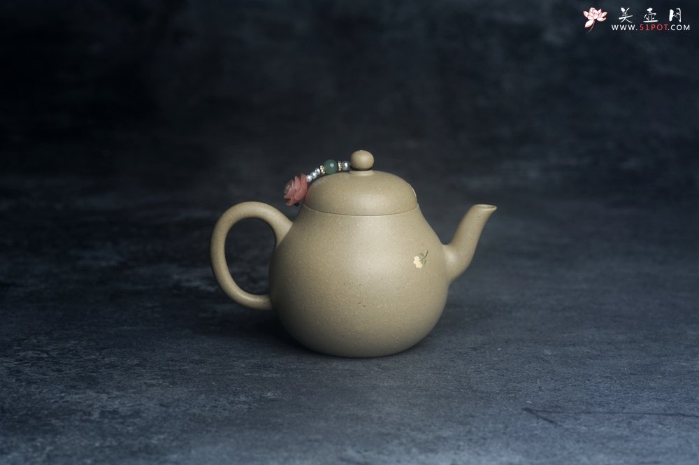 紫砂壶图片：美壶特惠优质本山绿泥泥绘玉簪花梨形 - 美壶网