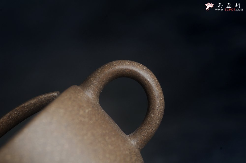 紫砂壶图片：美壶特惠 特好青段泥大炮汉瓦紫砂壶 出水爽利 - 美壶网