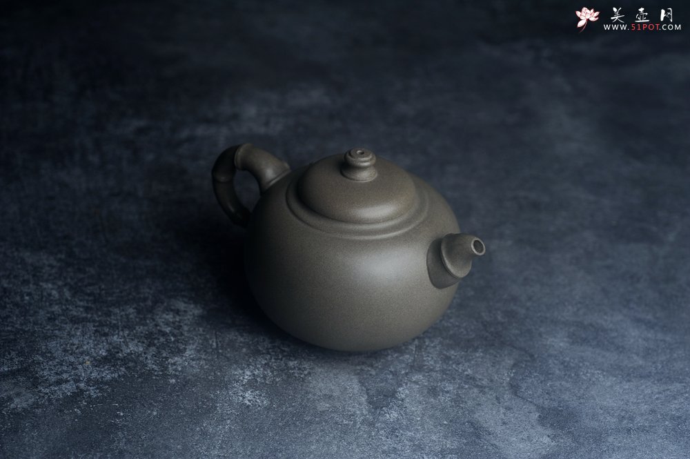 紫砂壶图片：美壶特惠 精品老青段泥福竹紫砂壶 茶人醉爱 - 美壶网