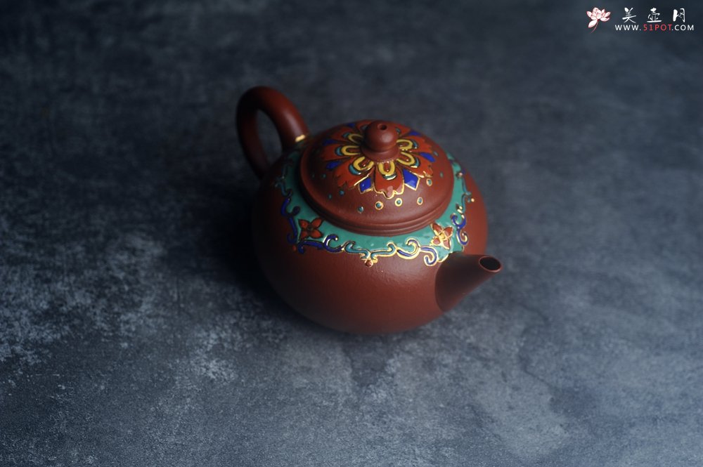 紫砂壶图片：美壶特惠 优质朱泥宫廷风格珐琅彩水平壶 茶人醉爱 - 美壶网
