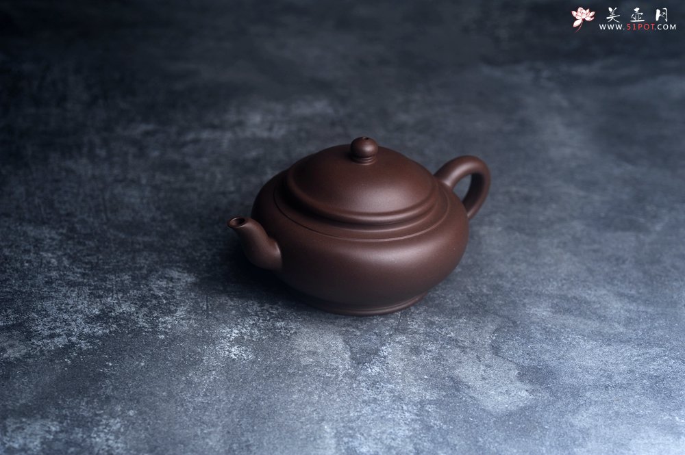 紫砂壶图片：美壶特惠 特好老紫泥玉扁紫砂壶 茶人醉爱 - 美壶网