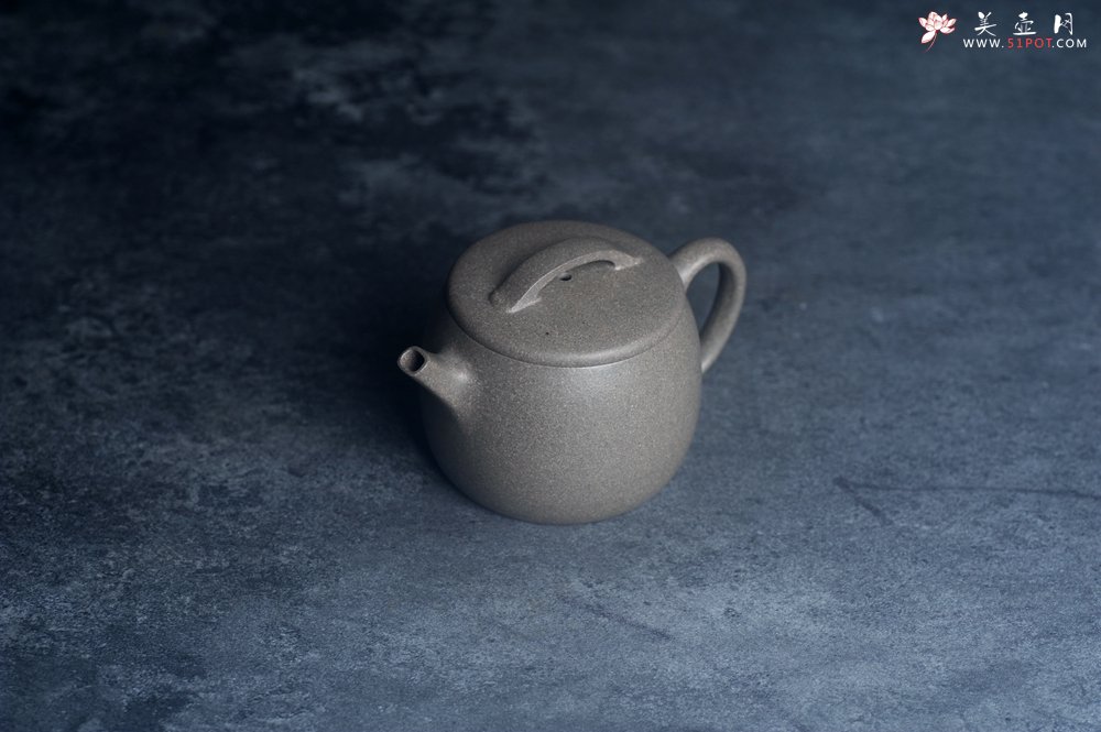 紫砂壶图片：美壶特惠 特好青段泥汉瓦紫砂壶 茶人醉爱 - 美壶网