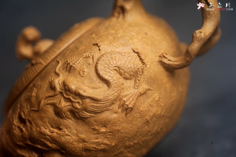 紫砂壶图片：美壶特惠精品特好全手工老段泥游龙供春紫砂壶 - 美壶网