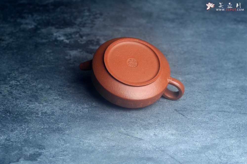 紫砂壶图片：美壶特惠 精致特好降坡泥周盘壶 装饰文雅 特文气 - 美壶网