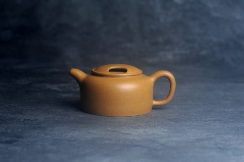 美壶定制紫砂壶 美壶特惠 特好黄金段泥牛盖壶 茶人醉爱 黄金段